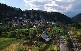 Apartma Pr' Stengarju