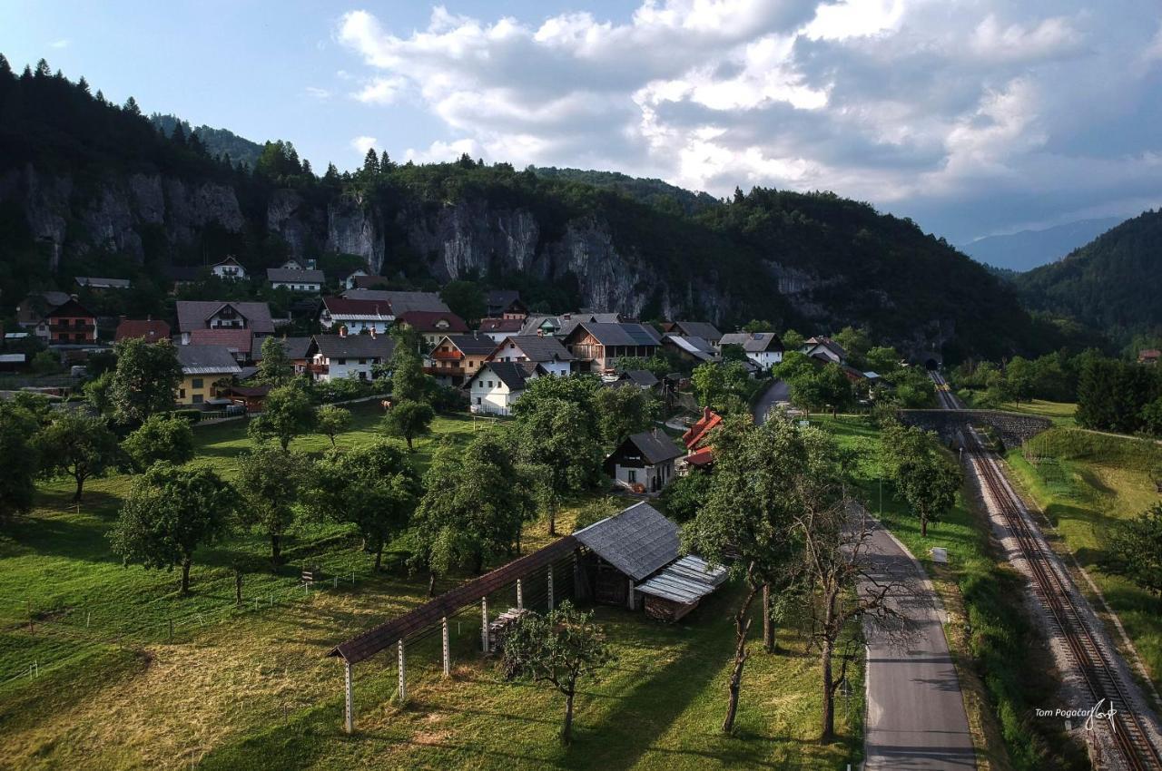 Appartamento Apartma Pr' Stengarju Bohinjska Bela Esterno foto